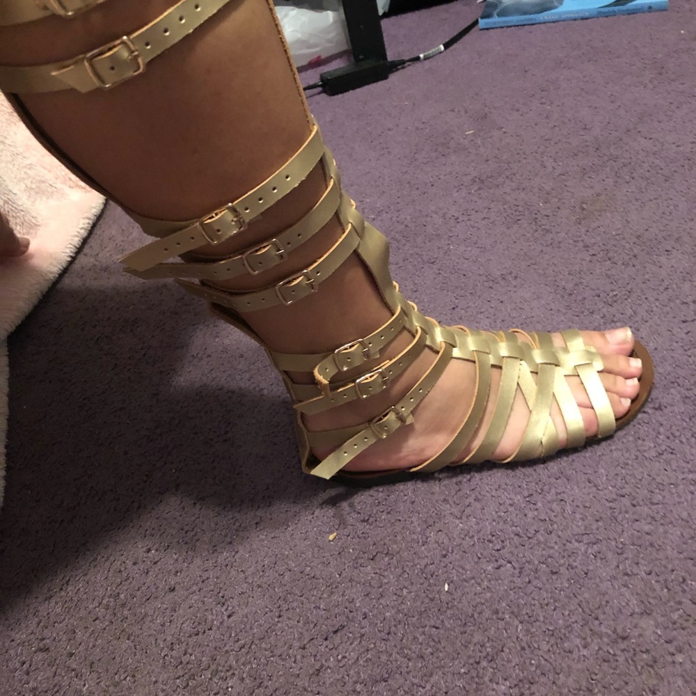 Strap up sandals